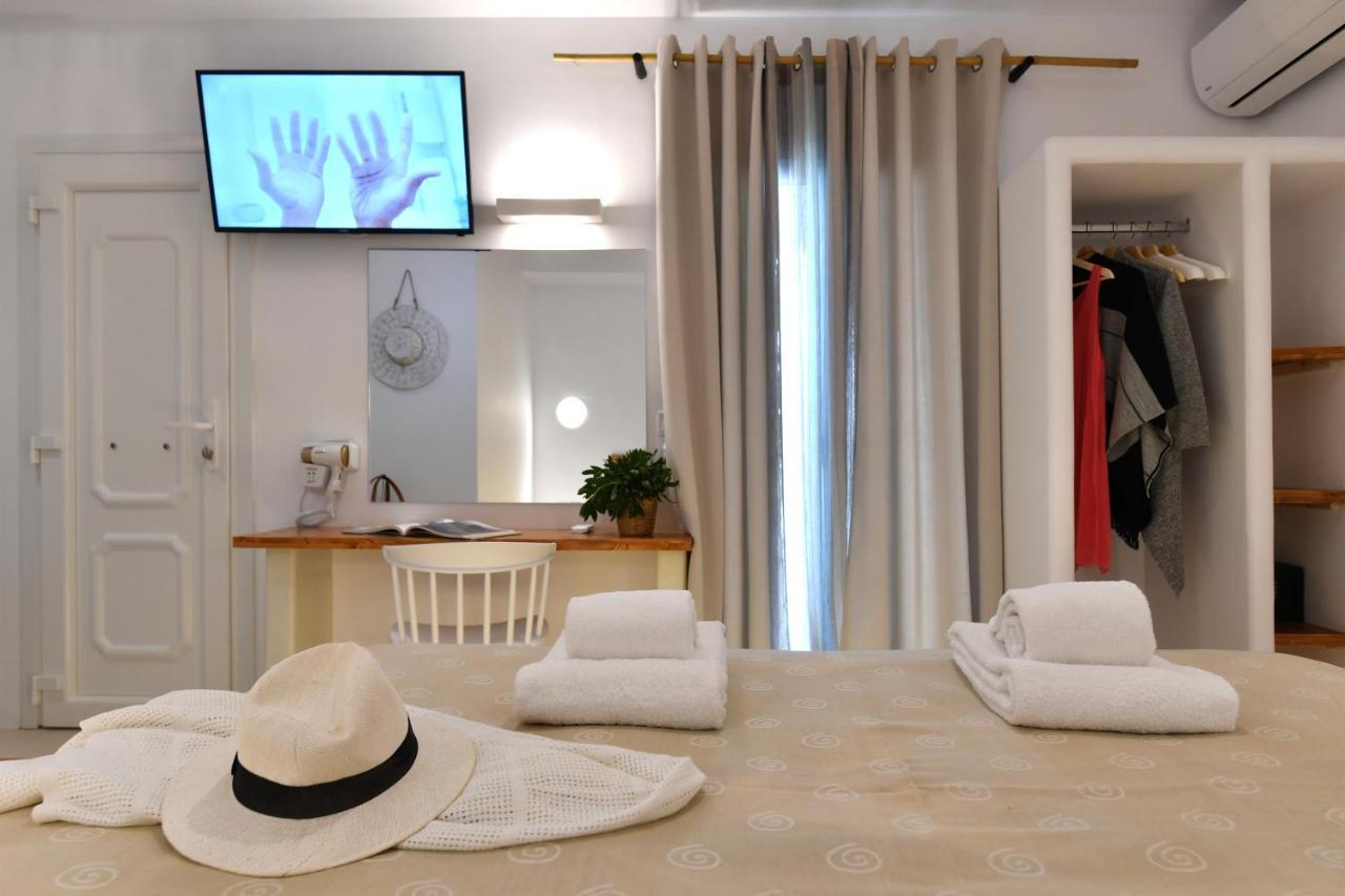 נאוסה Ammos Luxury Rooms & Home מראה חיצוני תמונה