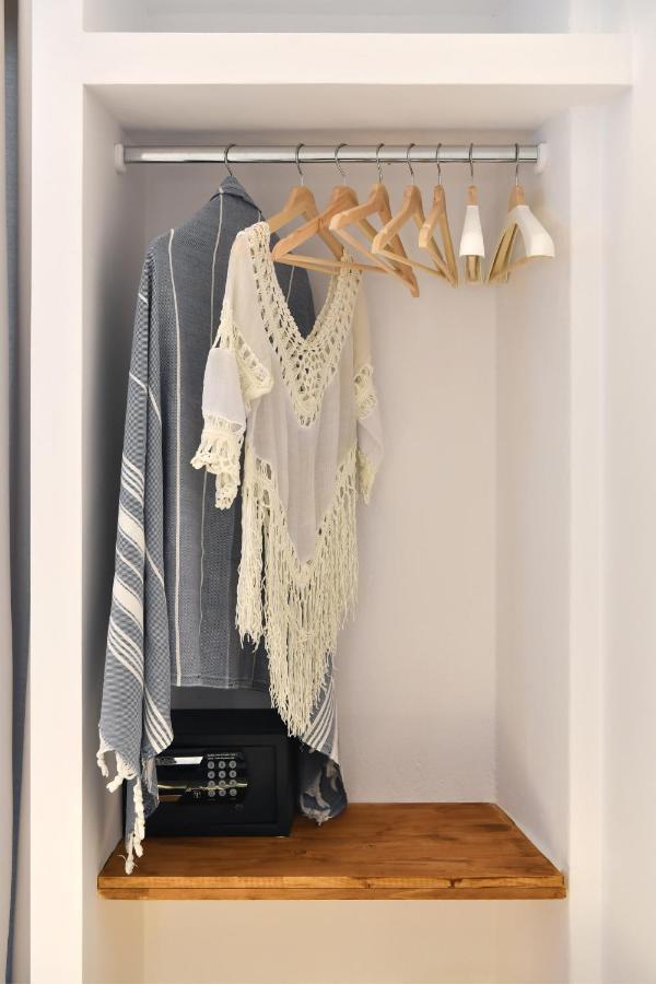 נאוסה Ammos Luxury Rooms & Home מראה חיצוני תמונה